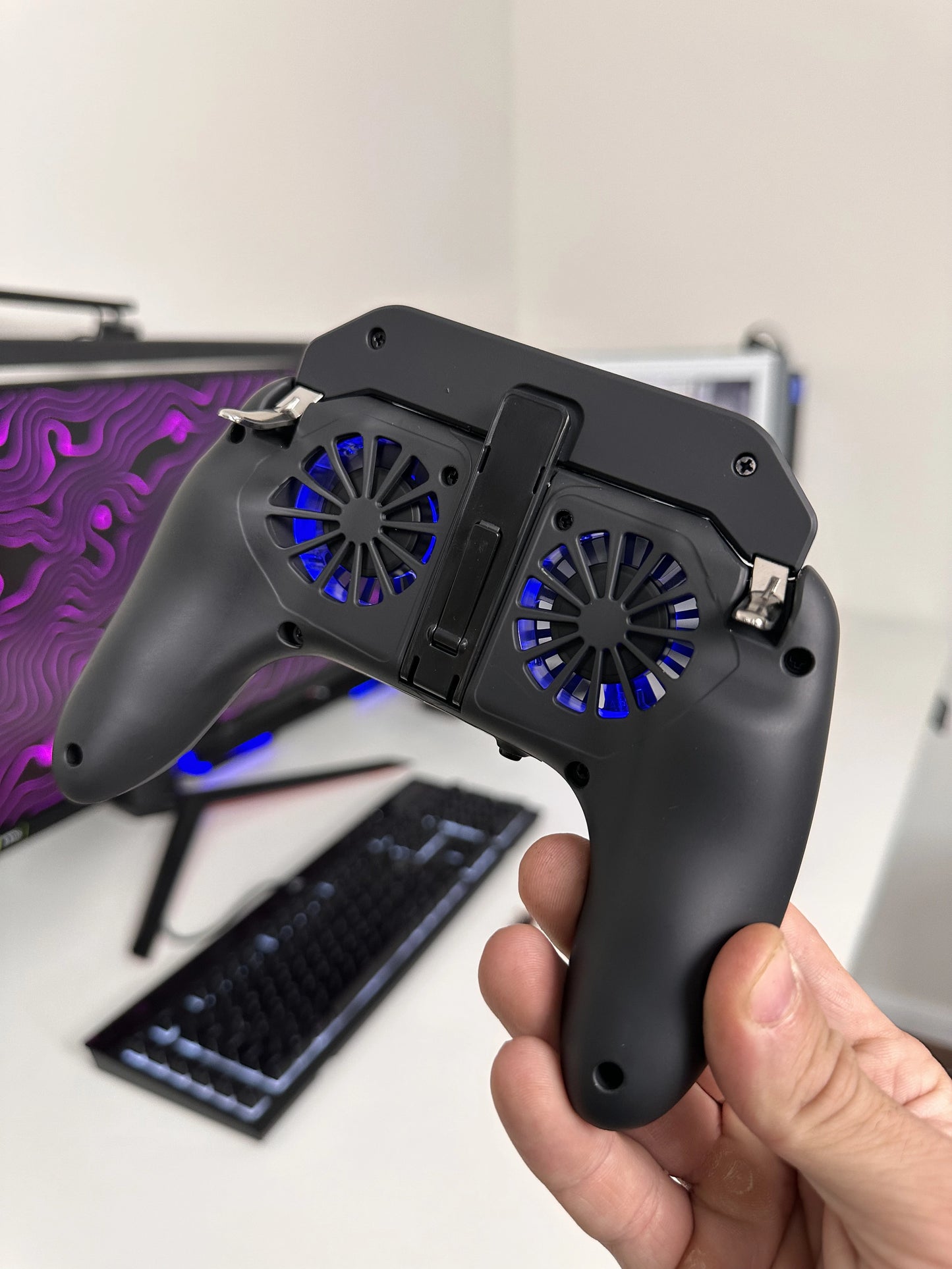MobTrollers™ - Handheld Controller V1